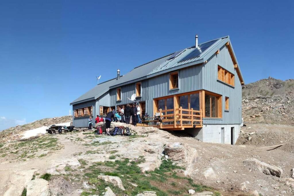 Appartement "Le Ver Luisant" A Saint-Martin, Val D'Herens, Valais المظهر الخارجي الصورة
