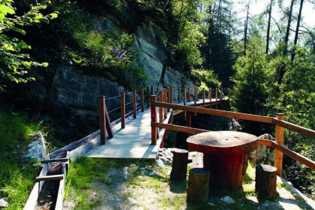 Appartement "Le Ver Luisant" A Saint-Martin, Val D'Herens, Valais المظهر الخارجي الصورة